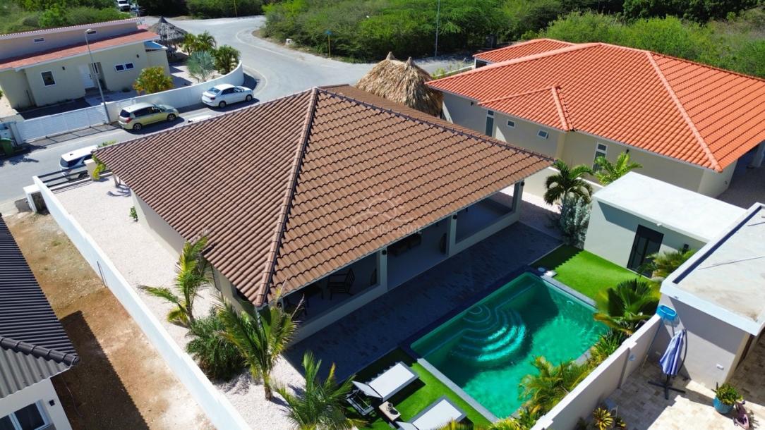 Modern 2-Bedroom Home with Private Pool in Tranquil Damasco Resort-4