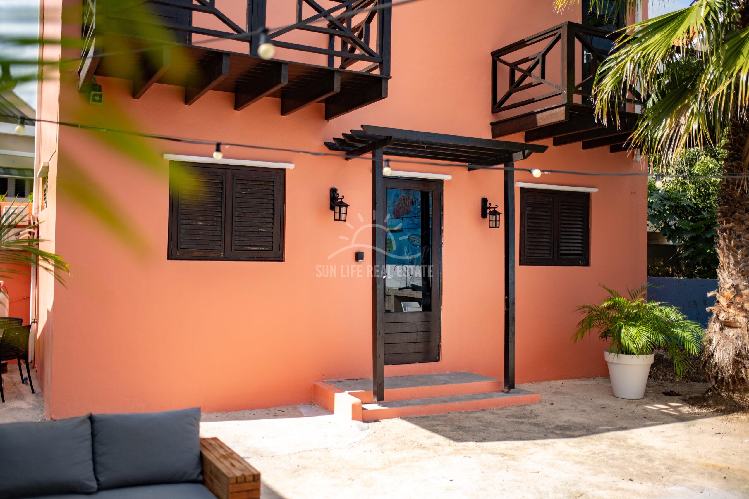 Prime Investment Opportunity in UNESCO-Protected Heritage Property in Otrobanda